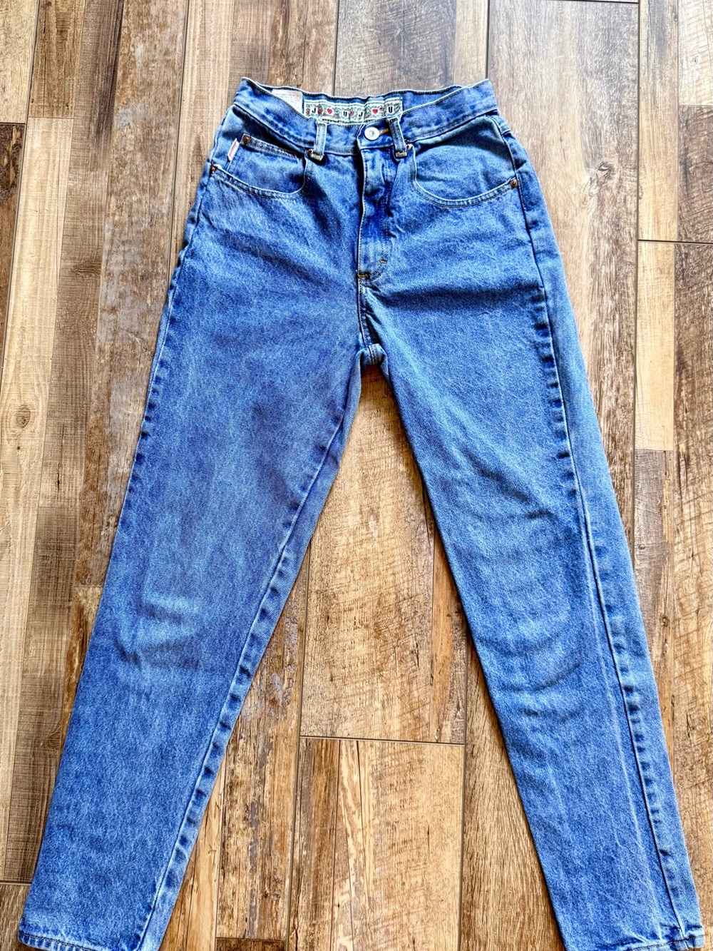 Joujou Vintage 90s High Rise Tapered Mom Jeans stone washed